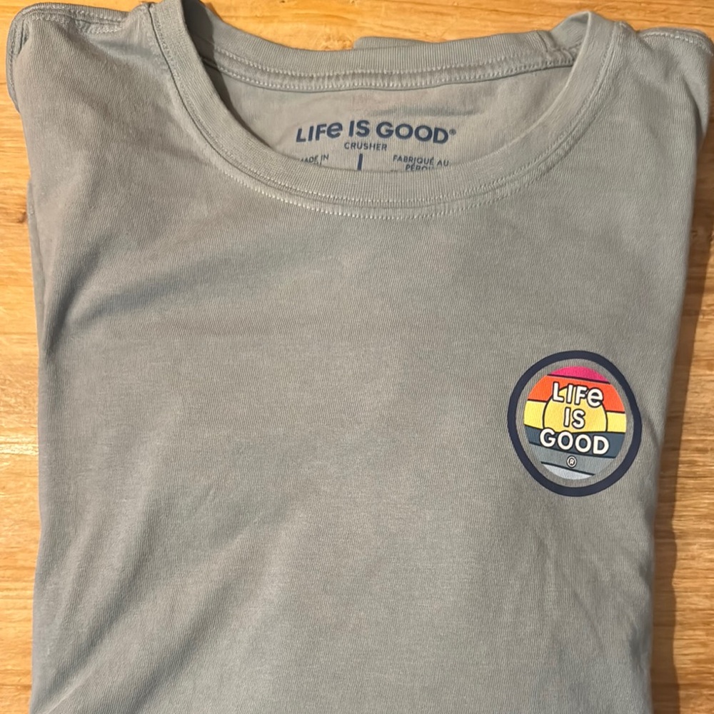 NWOT L/S Life is Good Crusher  ocean logo